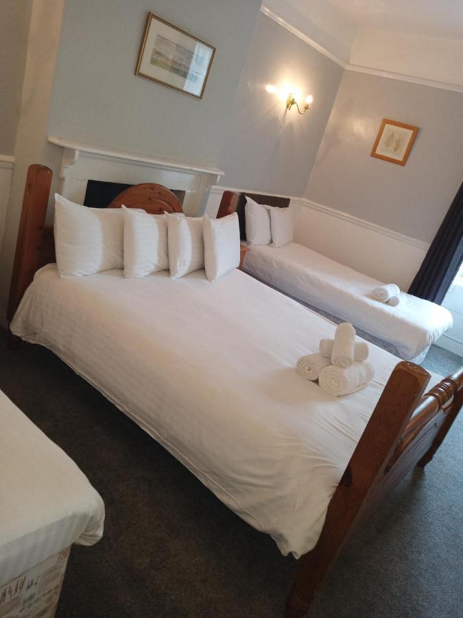 Blue Bell Hotel Belford Zewnętrze zdjęcie