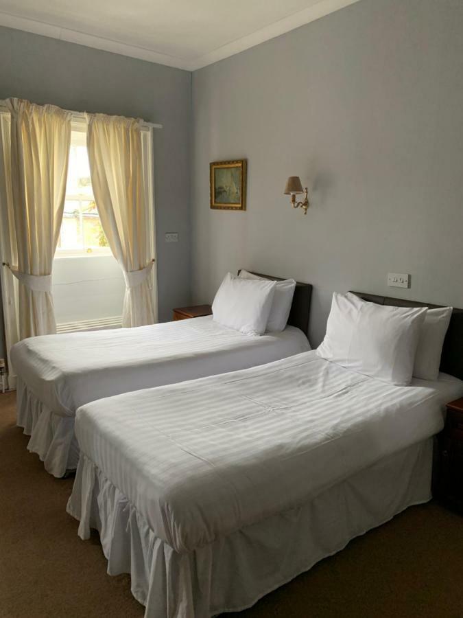 Blue Bell Hotel Belford Zewnętrze zdjęcie